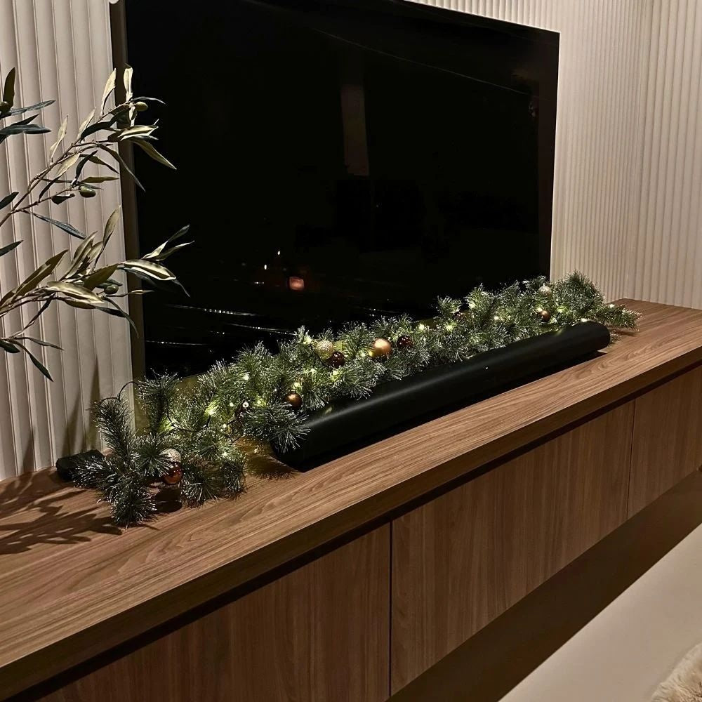 Glendon kerstguirlande set van 4 | groen met bevroren details & LED lampjes | 180cm
