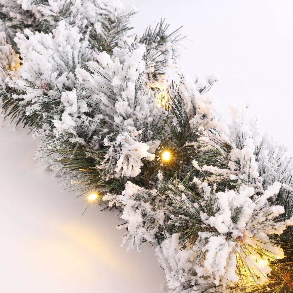 Dinsmore kerstguirlande set van 6 | groen met bevroren details & LED lampjes | 270cm