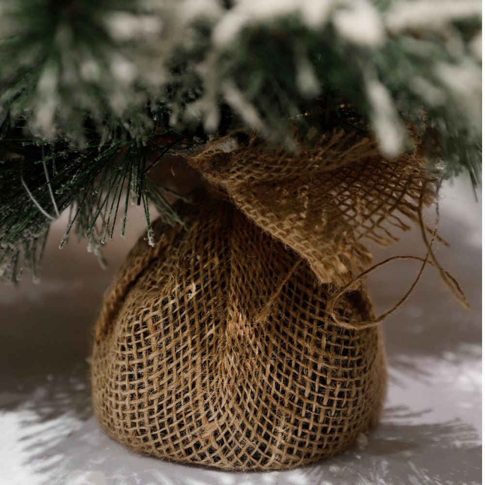 Dinsmore kerstboompje in pot 90xø50cm | groen met bevroren details