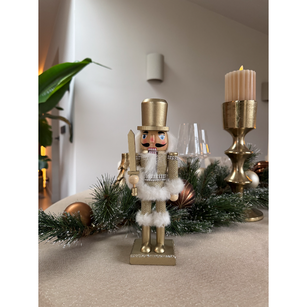 Notenkraker met zwaard | hout | champagne | 25cm