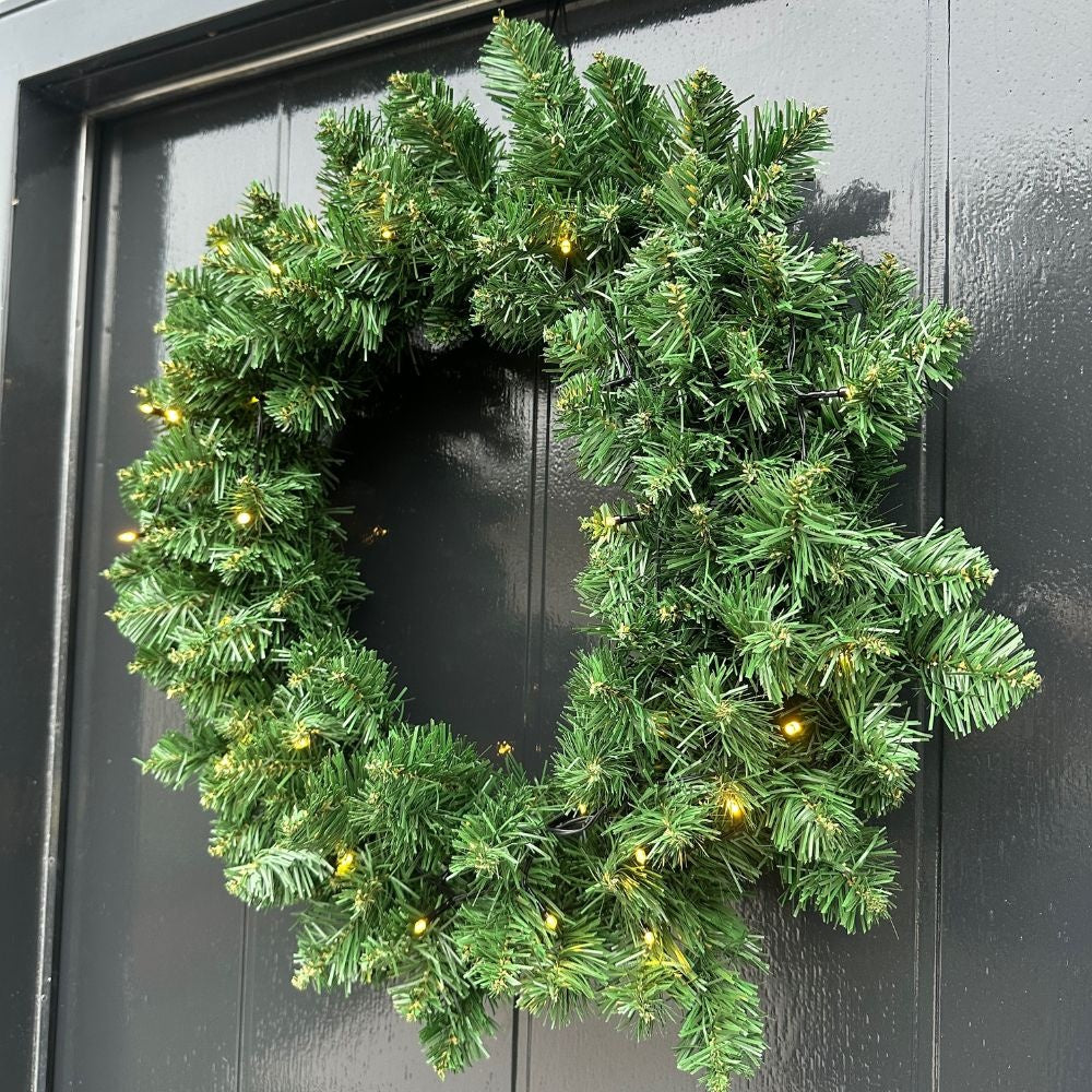 Norton kerstkrans | groen met LED lampjes | 45cm