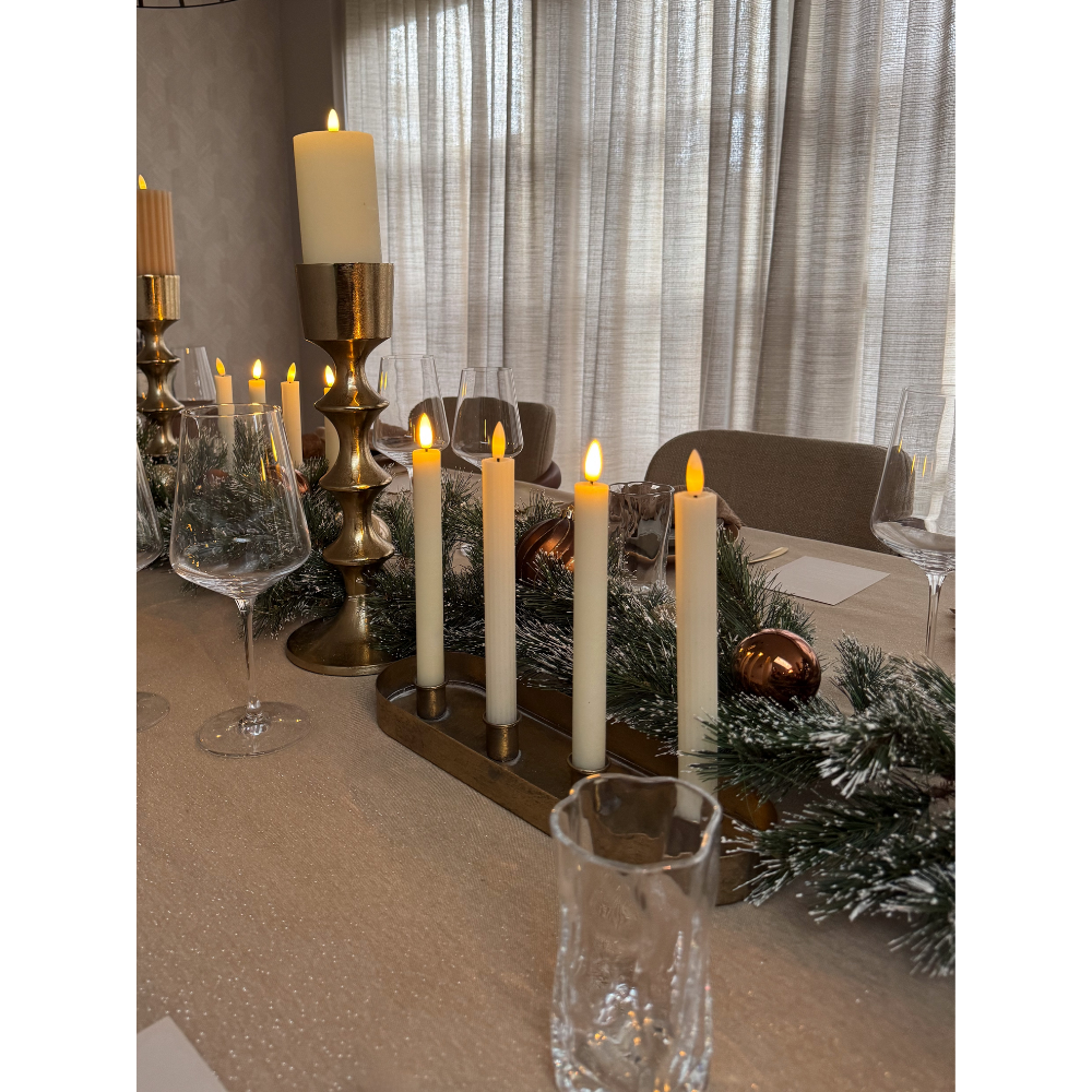 Kandelaar voor LED-kaarsen van ø2,2cm | goud plateau voor 4 | ijzer | 34,2cm