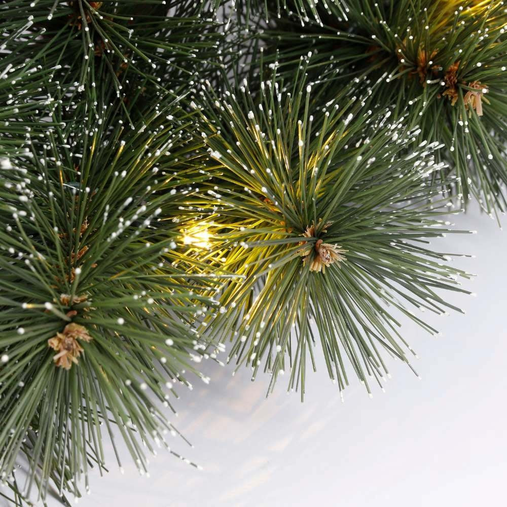 Glendon kerstkrans | groen met bevroren details | 60cm
