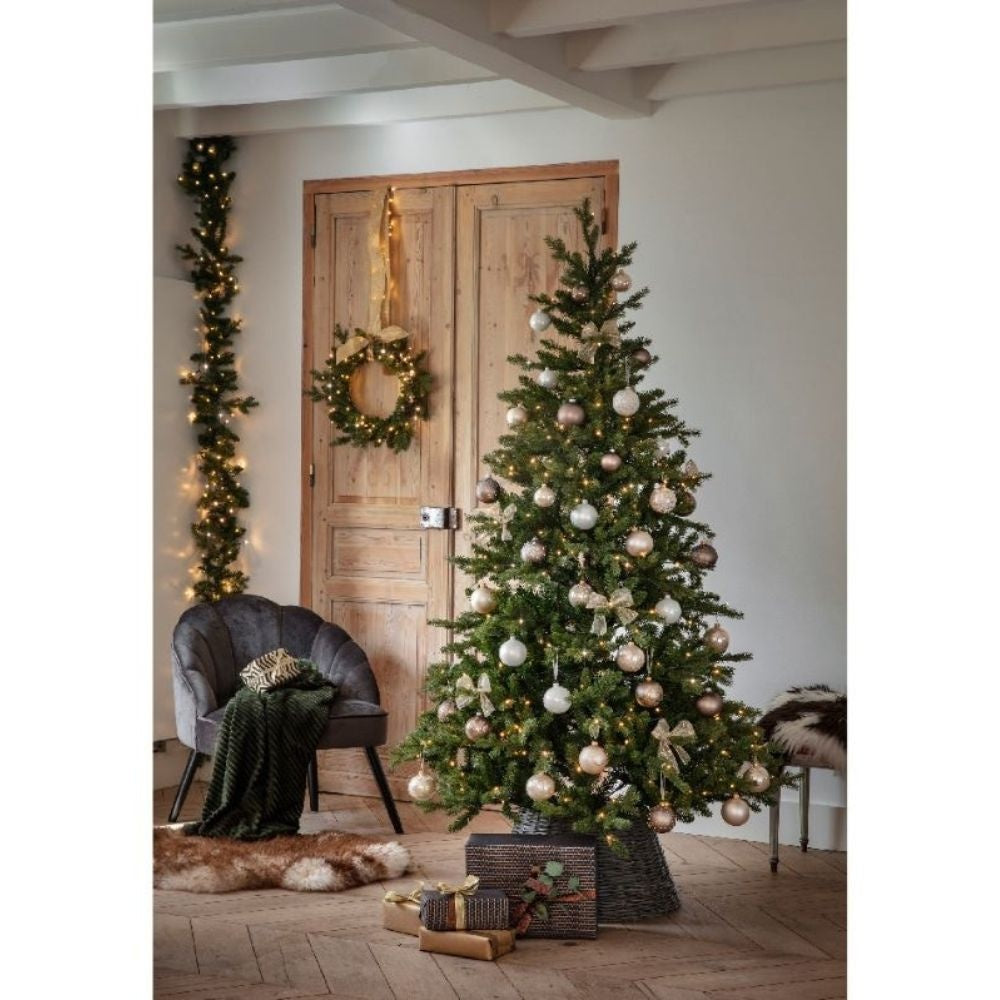 Allison Pine kunstkerstboom 300xø182cm | groen