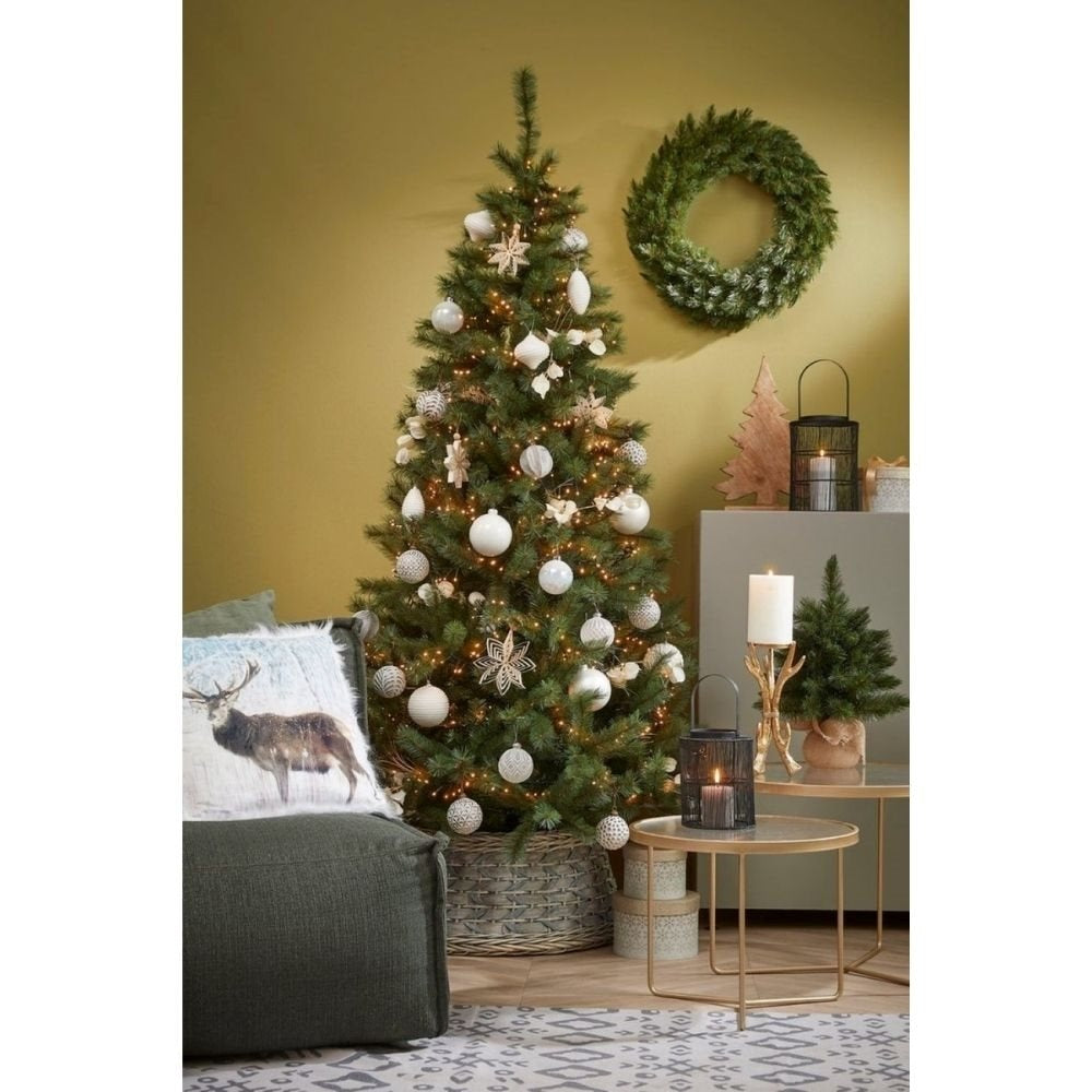 Forest Frosted Slim kunstkerstboom 230xø130cm | groen met bevroren details