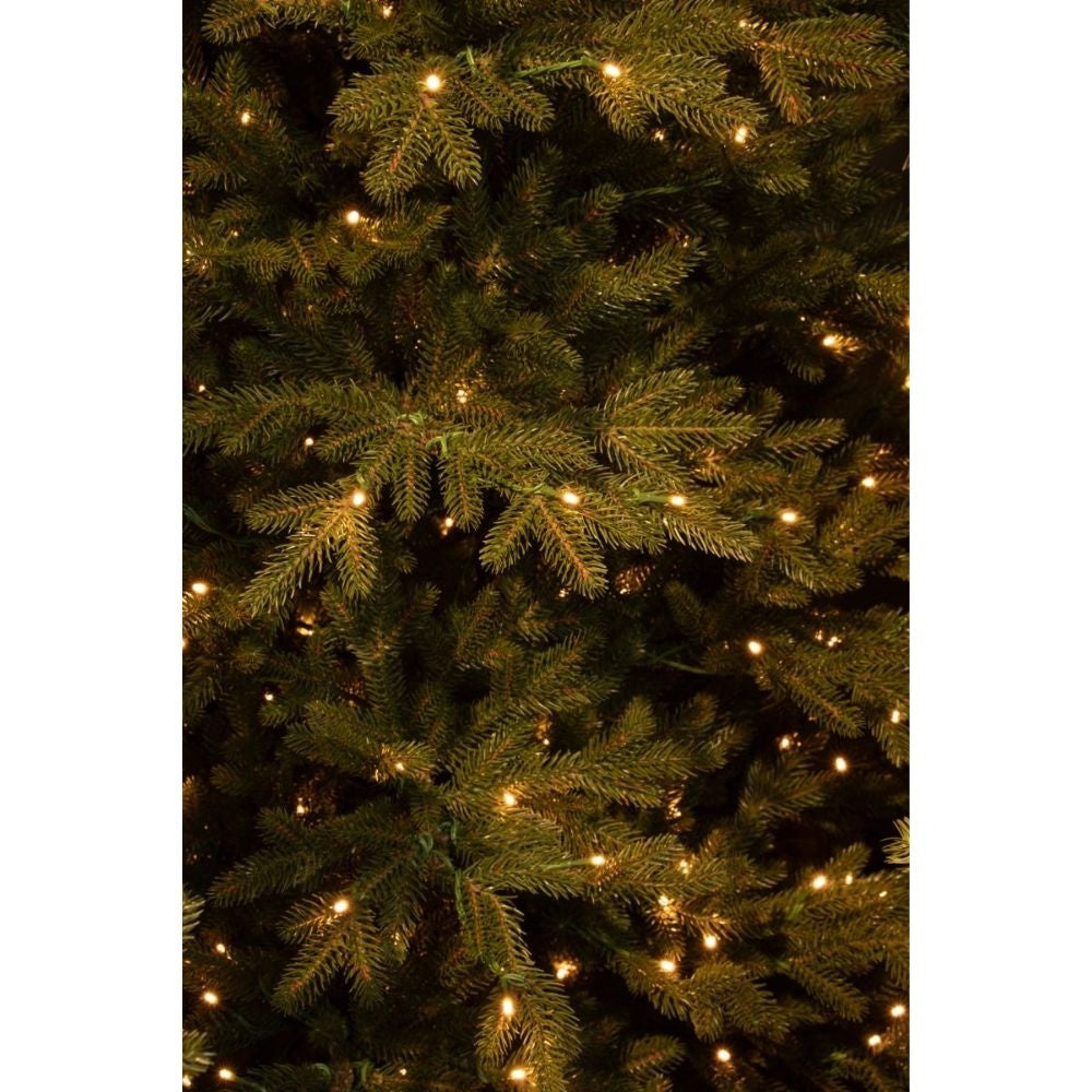 Meran kunstkerstboom 155xø102cm | groen met 168 LED lampjes
