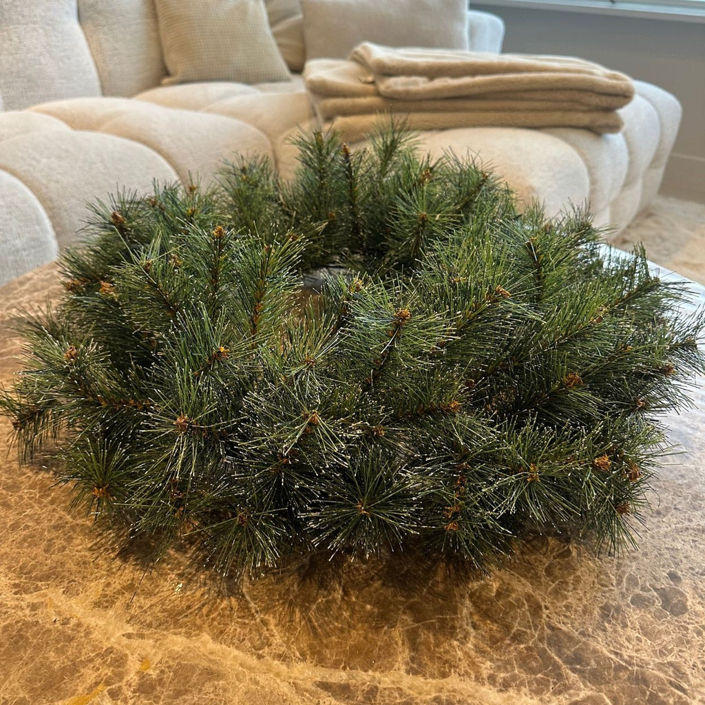 Glendon kerstkrans | groen met bevroren details | 60cm