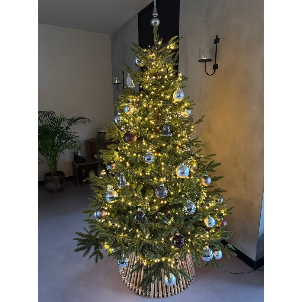 Frasier kunstkerstboom 230xø147cm | groen met 480 LED lampjes
